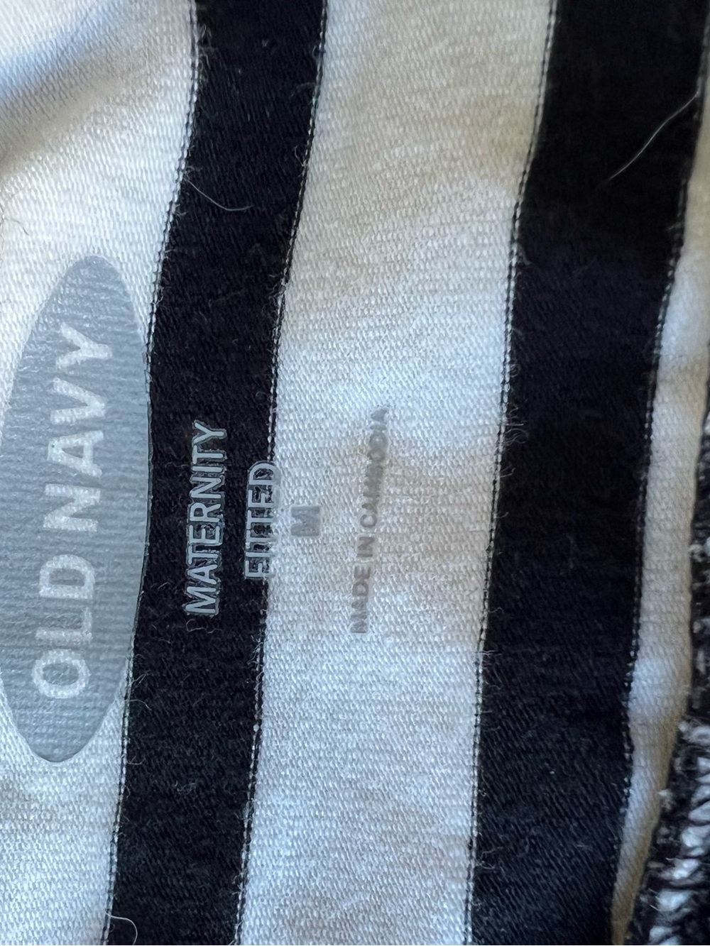 Old Navy Black & White Striped Short-Sleeve Midi Dress - Picture 5 of 6